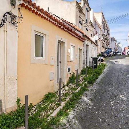 Charming Studio With Ac And Loft On Ground Floor Lisboa 外观 照片